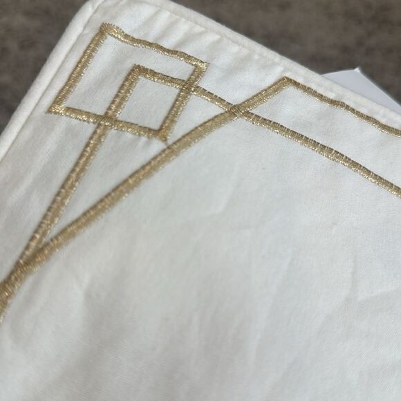 Pottery Barn Teens NWT E Monogrammed Pillow Covers 12”x16” - Picture 3 of 7